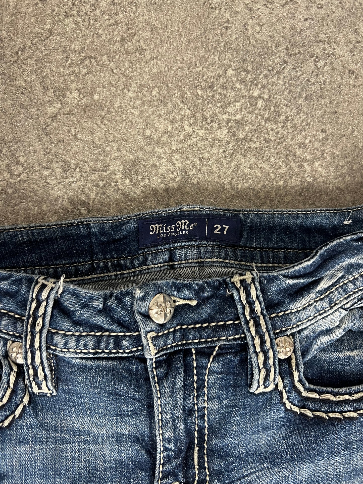 Miss Me Vintage Bootcut Jeans (S)
