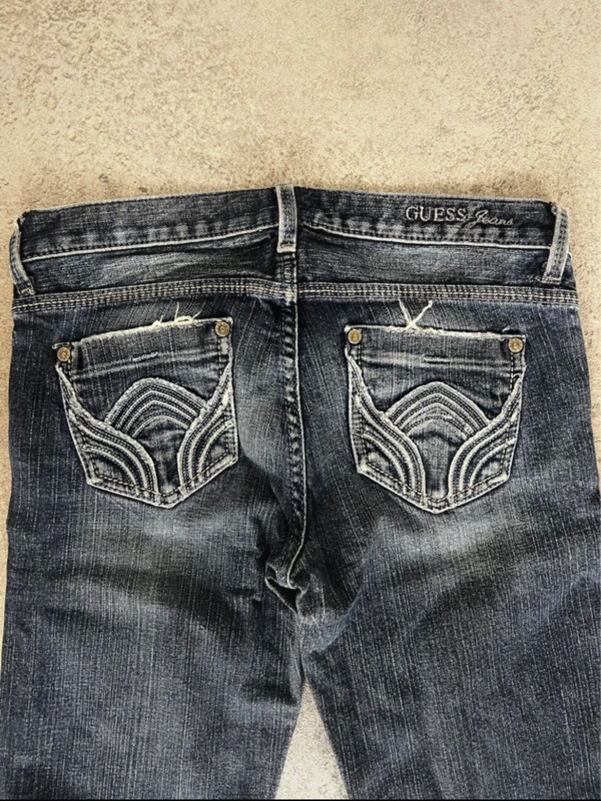 Guess Bootcut Jeans (M)