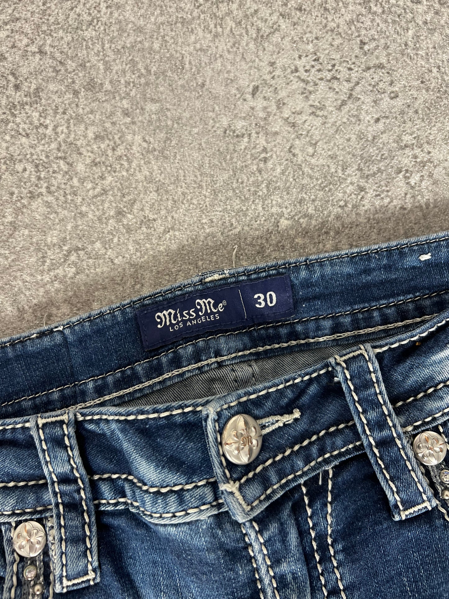 Miss Me Vintage Bootcut Jeans (M)