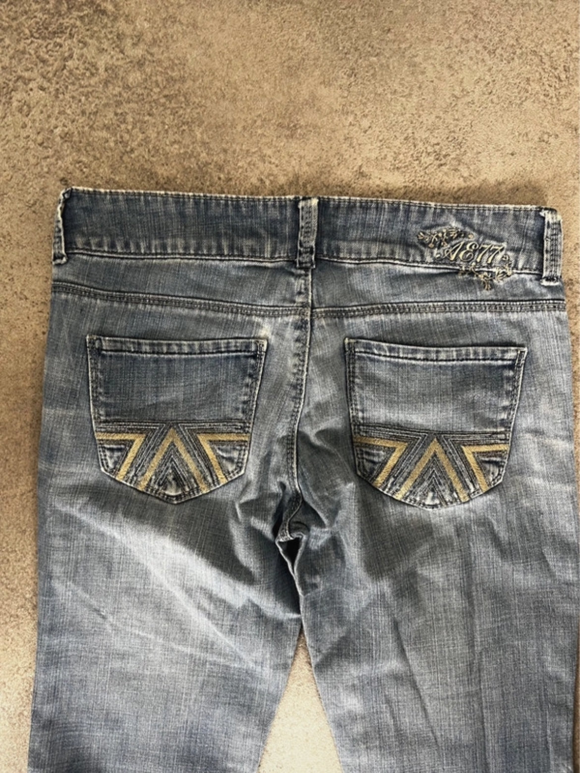 American Eagle Vintage Bootcut Jeans (M)