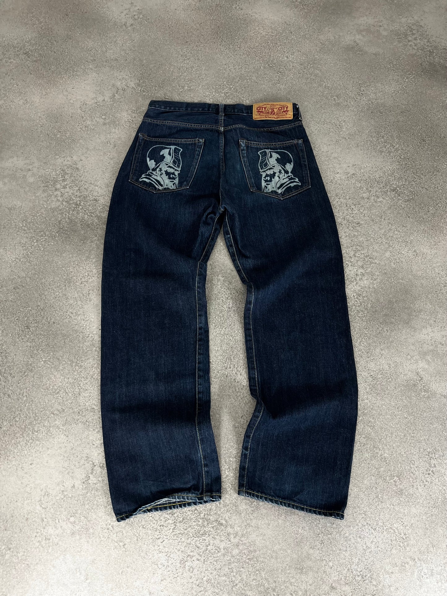 A Bathing Ape Jeans (M)