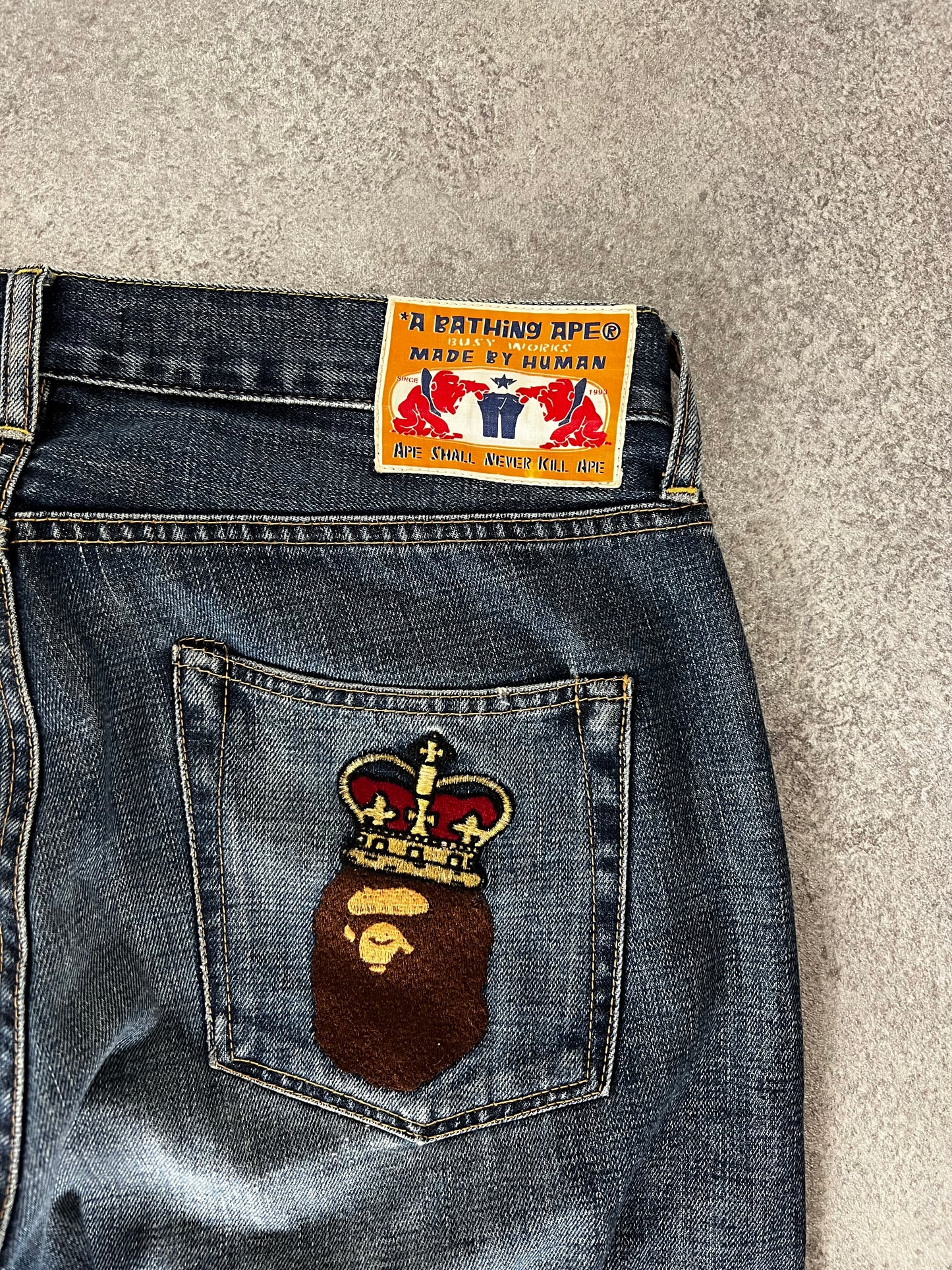 A Bathing Ape Jeans (M)
