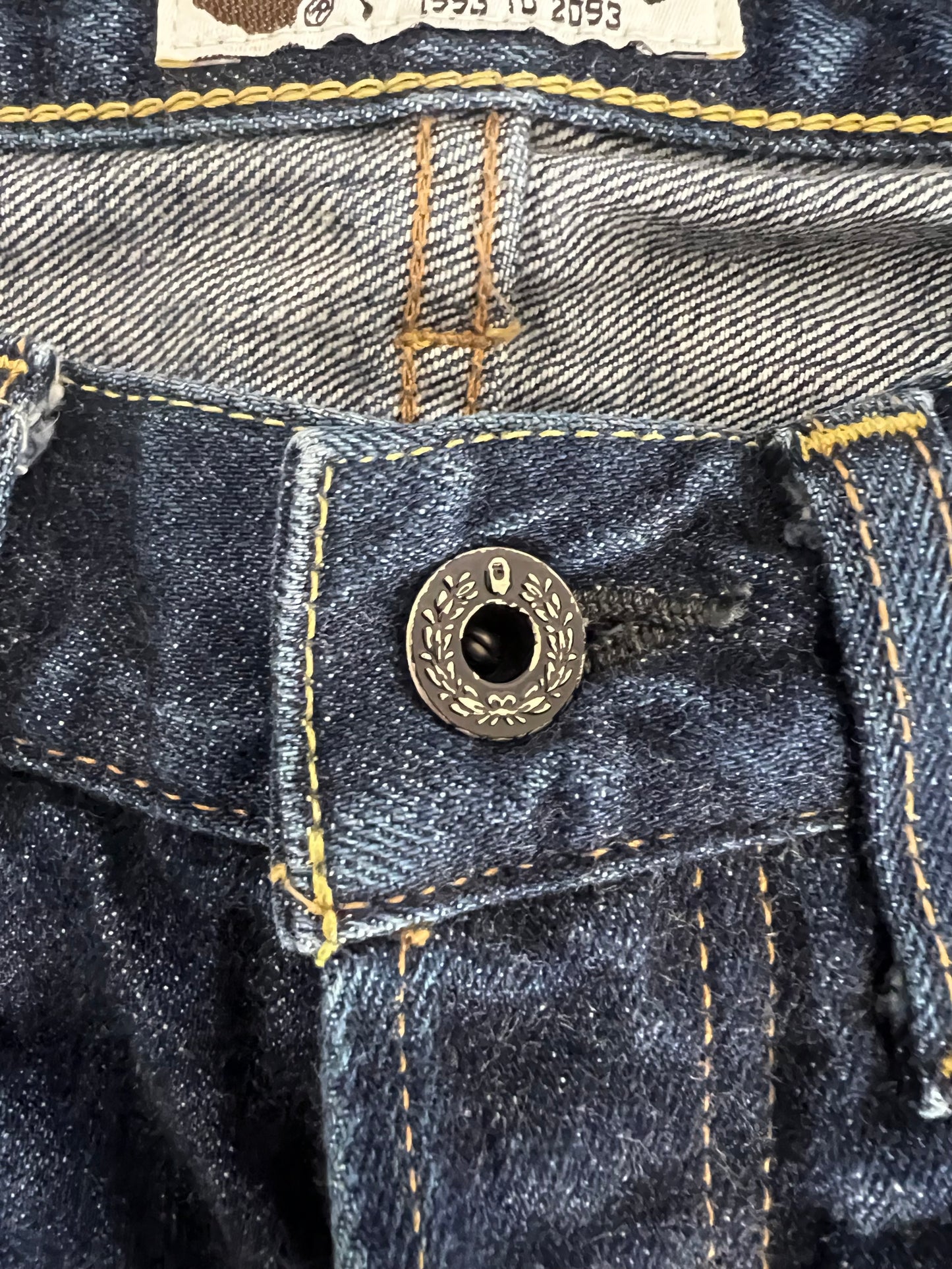 A Bathing Ape Jeans (M)