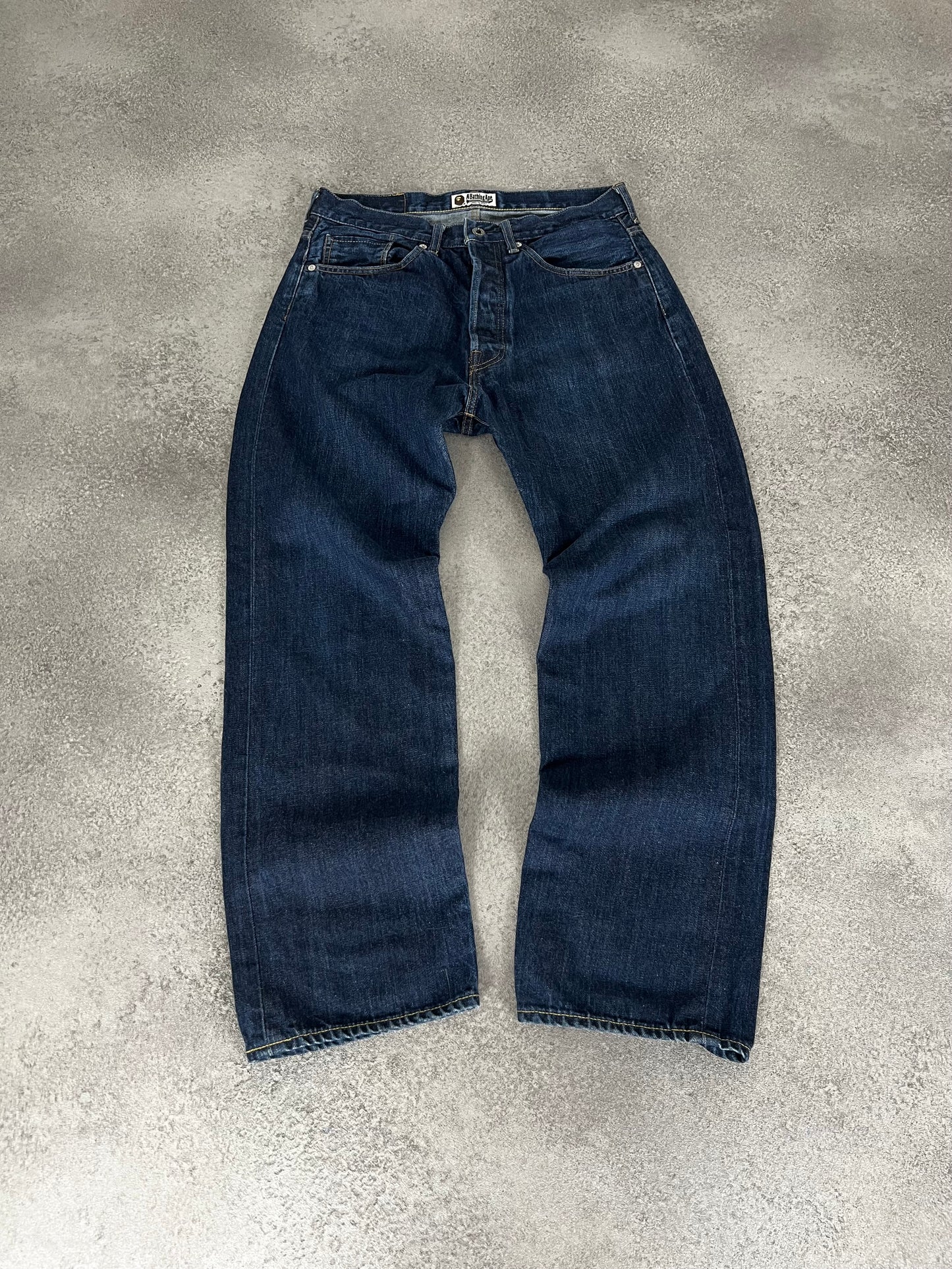 A Bathing Ape Jeans (M)