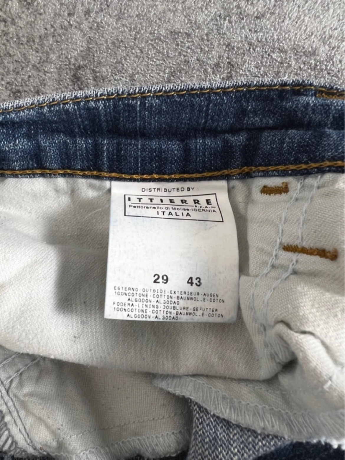 Versace Vintage Jeans (S-M)