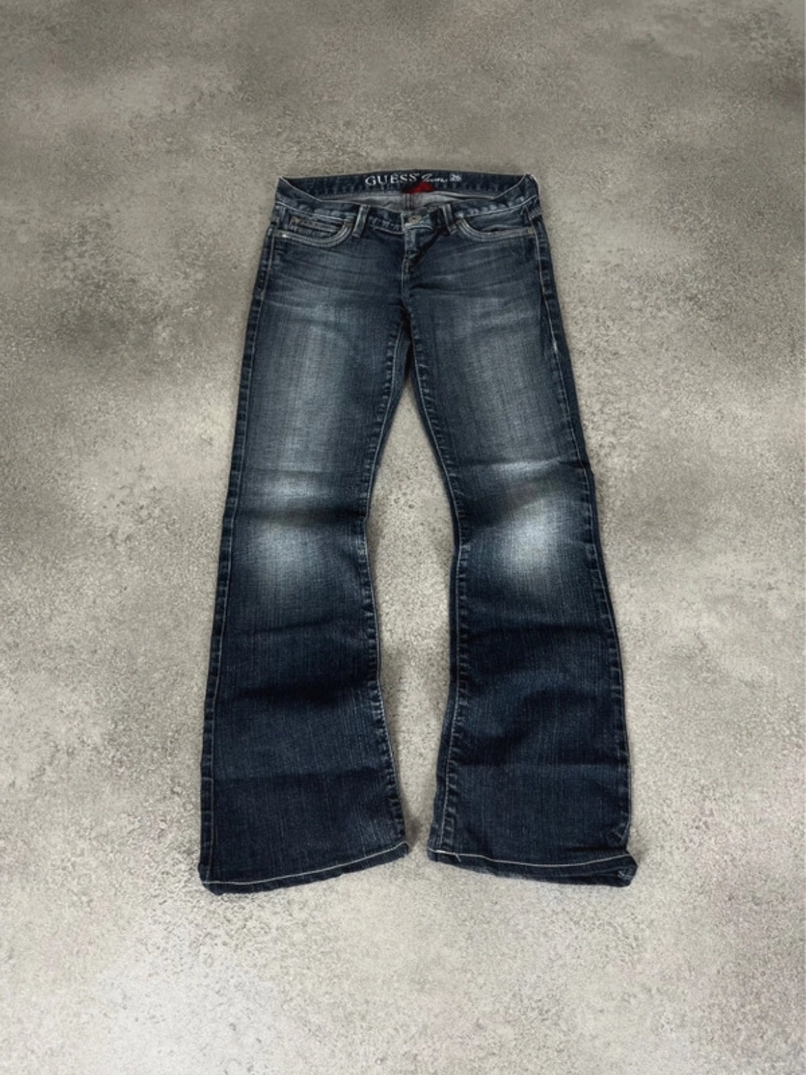 Guess Bootcut Jeans (M)