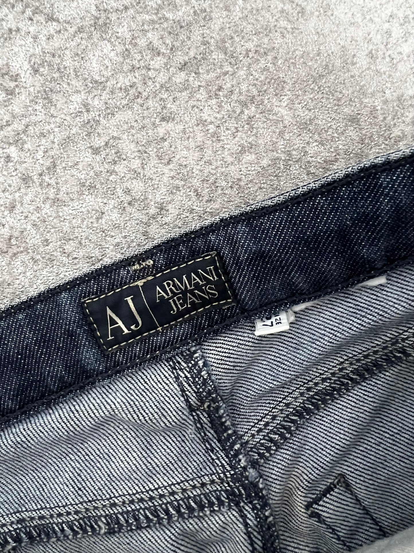 Armani Bootcut Jeans (S)