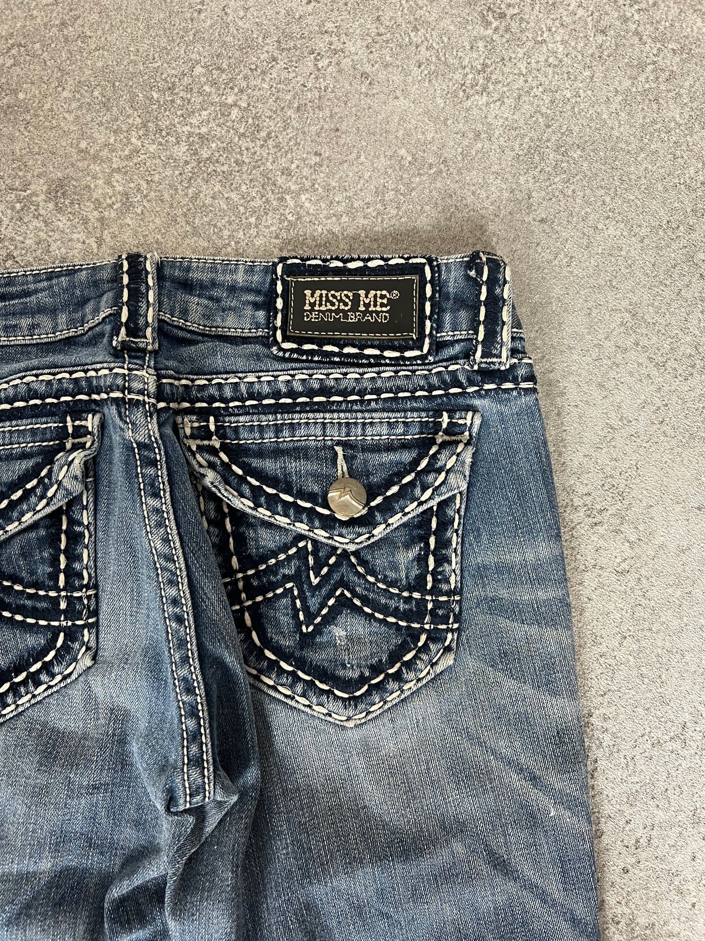 Miss Me Vintage Jeans (S-M)