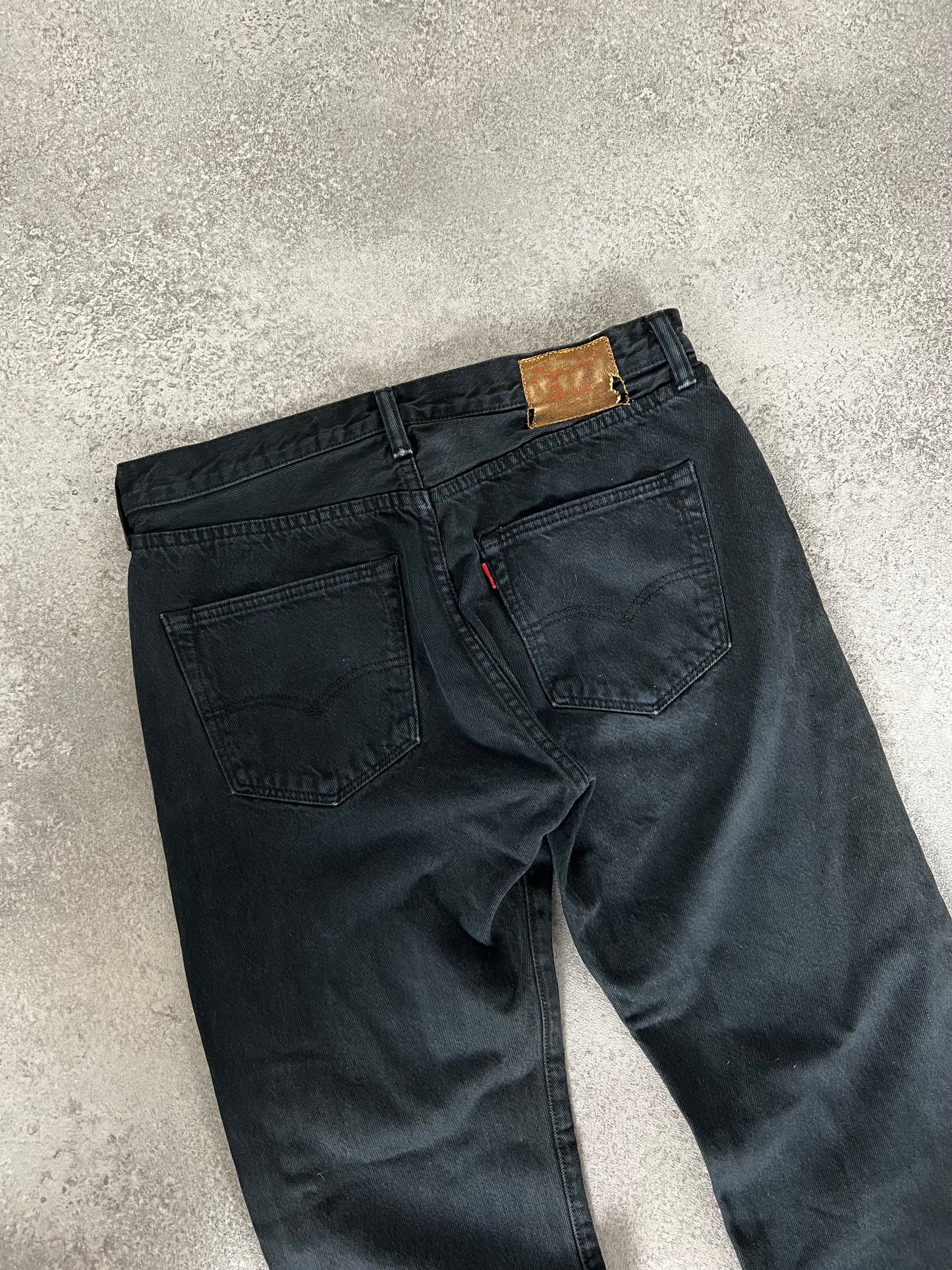 Levis 501 Vintage Jeans (M-L)