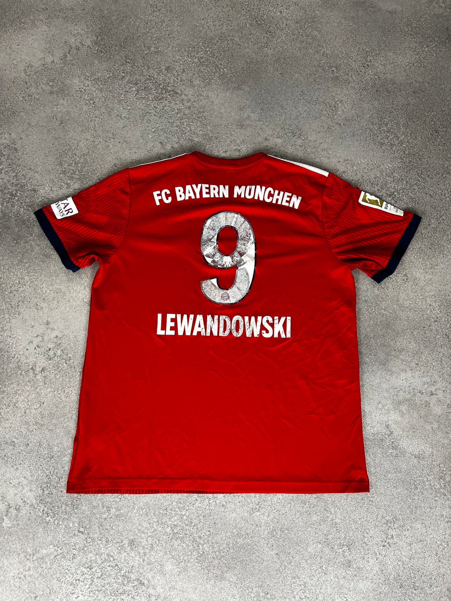 Adidas FC Bayern Trikot Lewandowski (L)