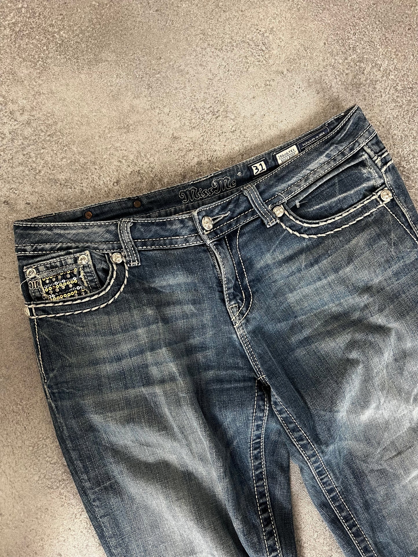 Miss Me Bootcut Jeans (L)