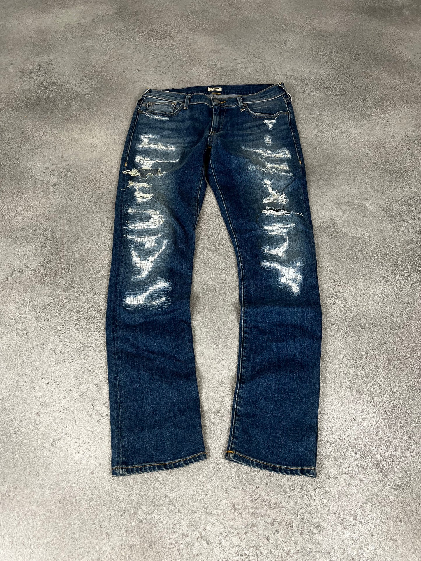 True Religion Vintage Jeans ( L)