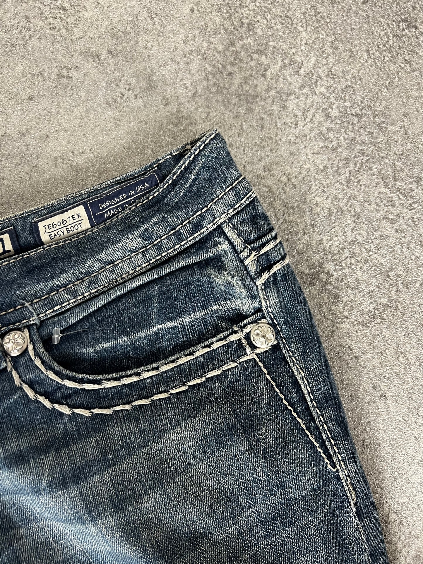 Miss Me Bootcut Jeans (L)