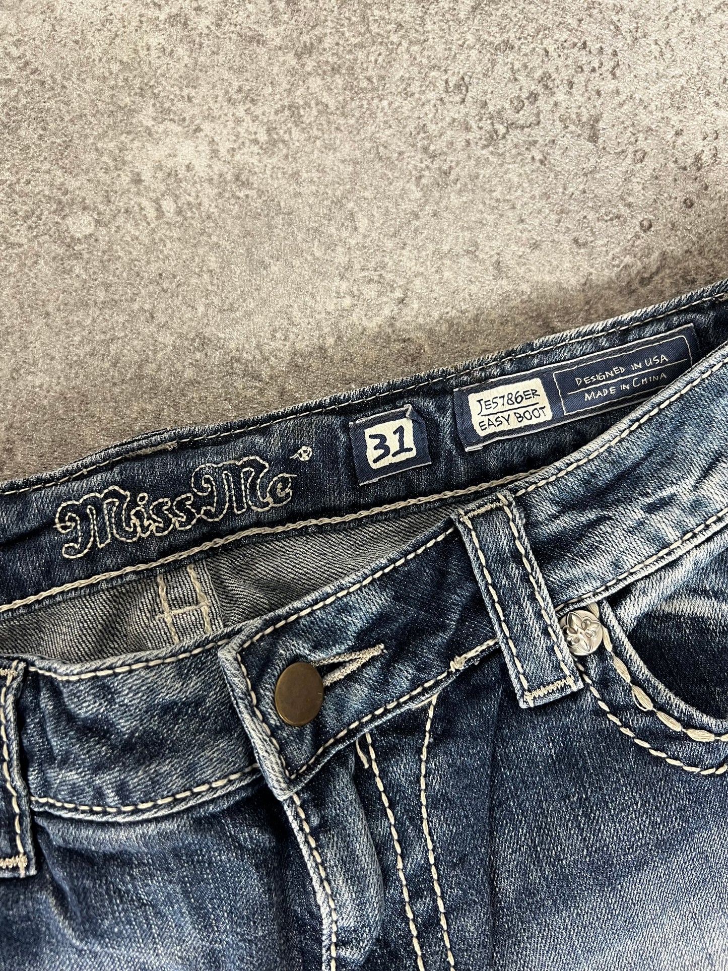 Miss Me Bootcut Jeans (L)