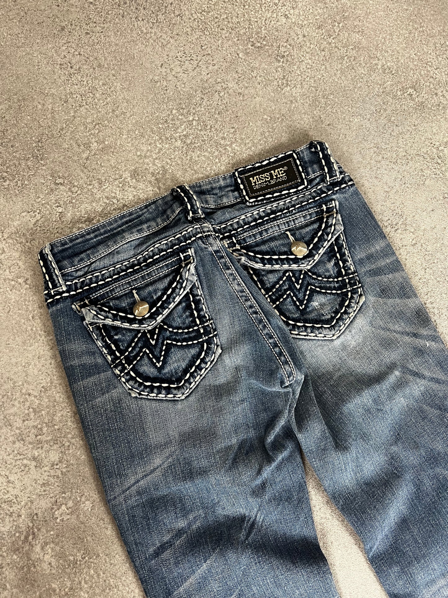 Miss Me Vintage Jeans (S-M)