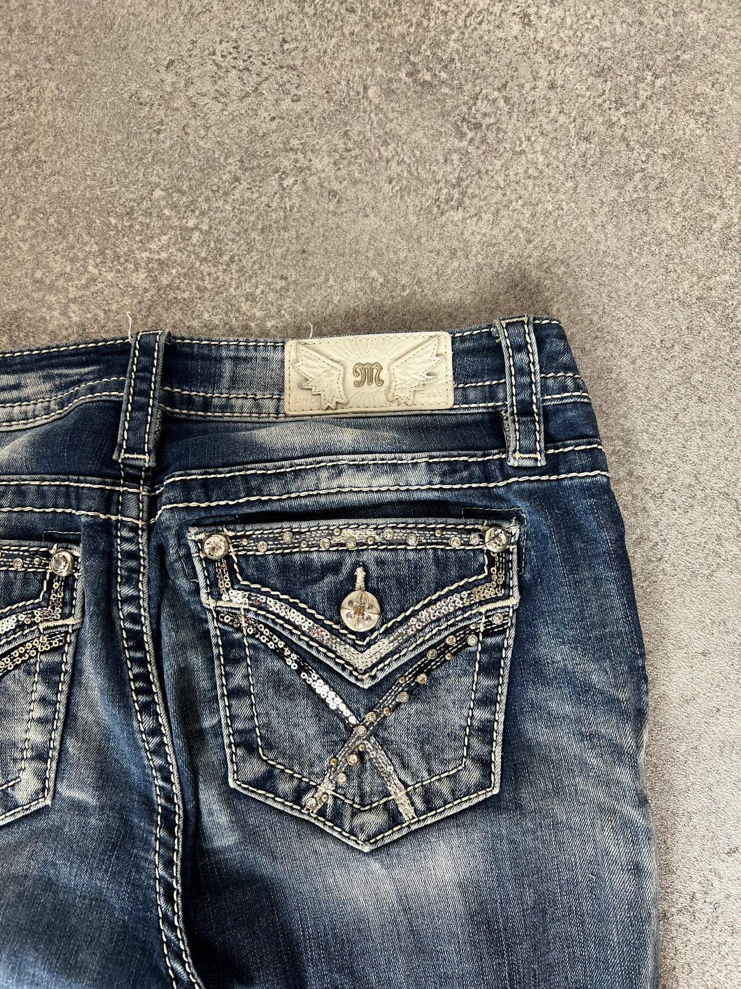 Miss Me Vintage Bootcut Jeans (M)