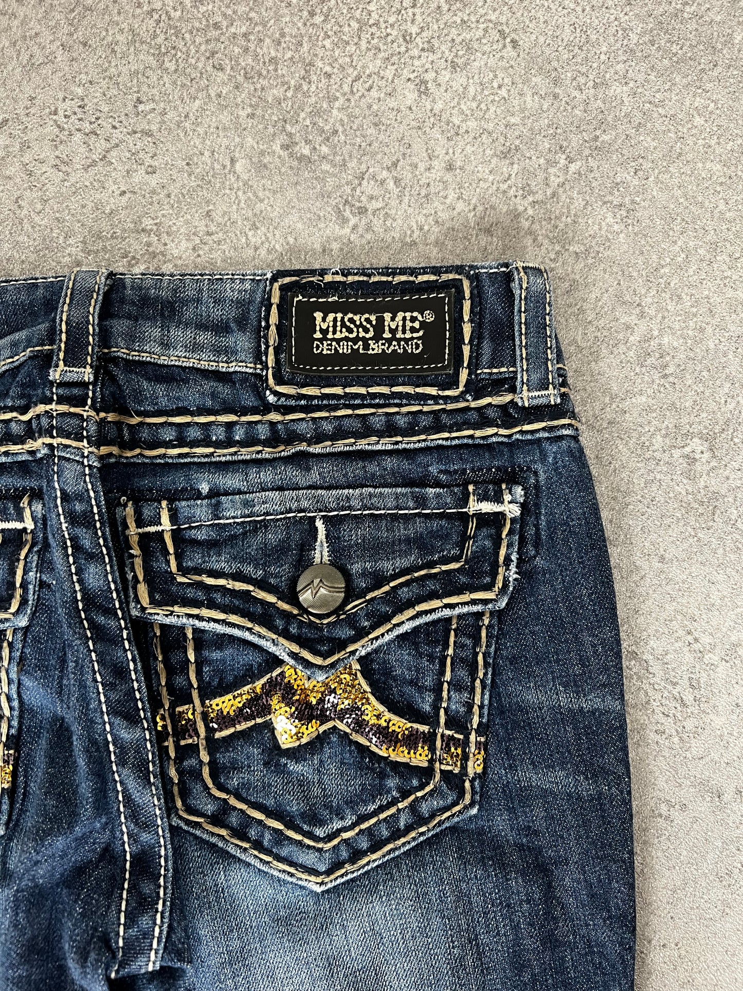 Miss Me Vintage Bootcut Jeans (S)