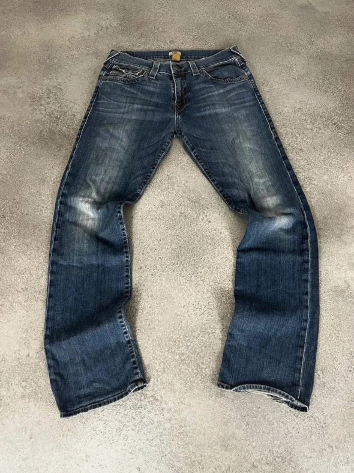 True Religion Vintage Jeans (M-L)