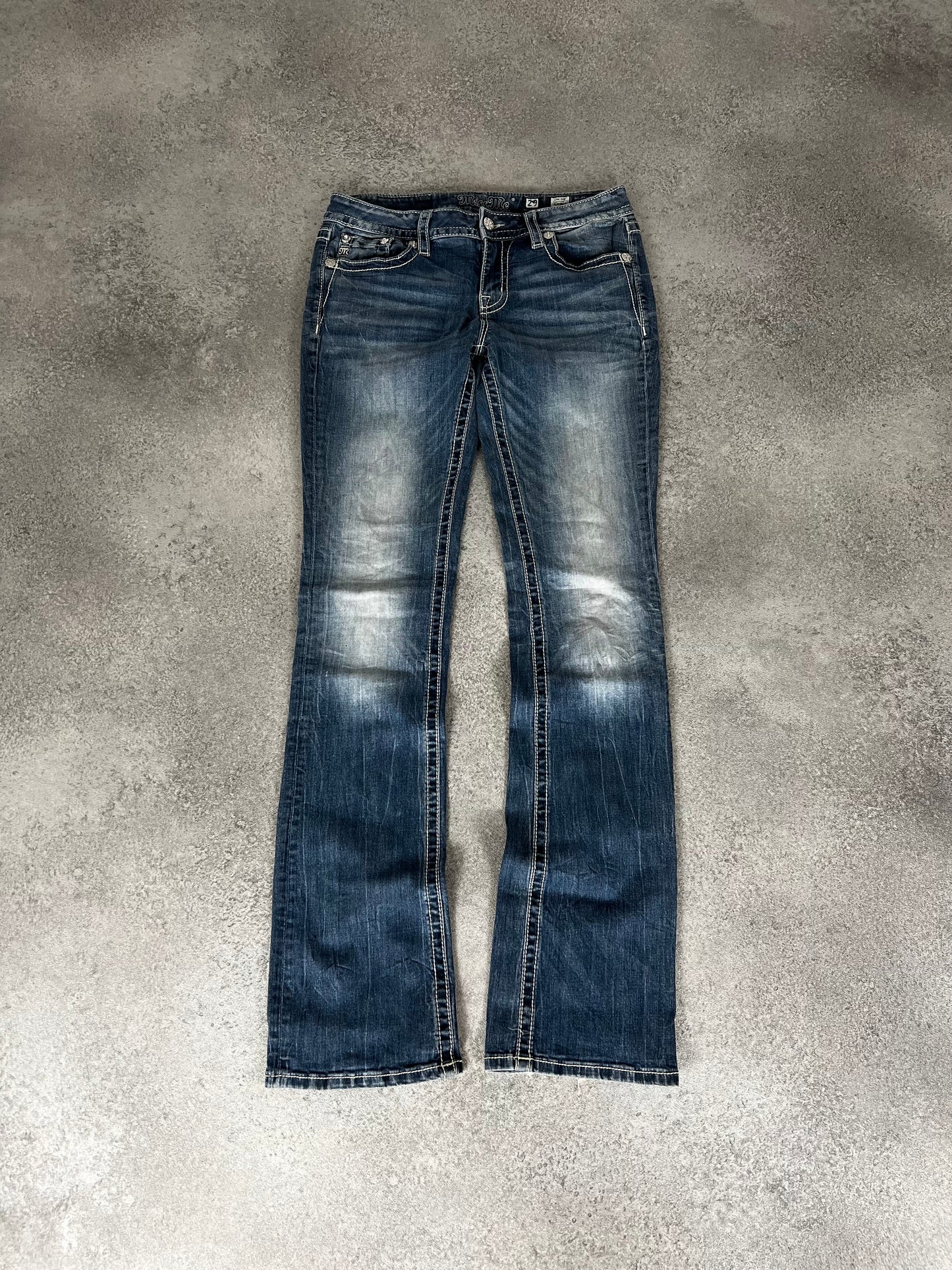 Miss Me Bootcut Jeans (M)
