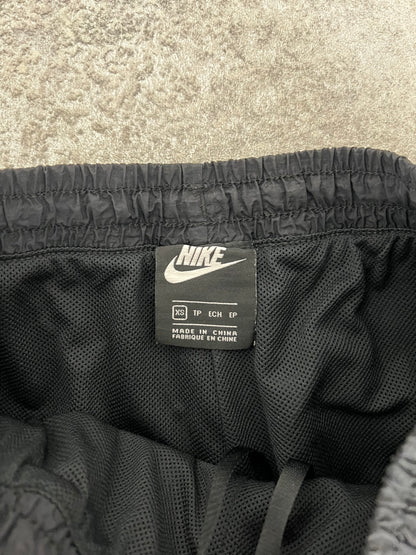 Nike Air Trackpants (XS)