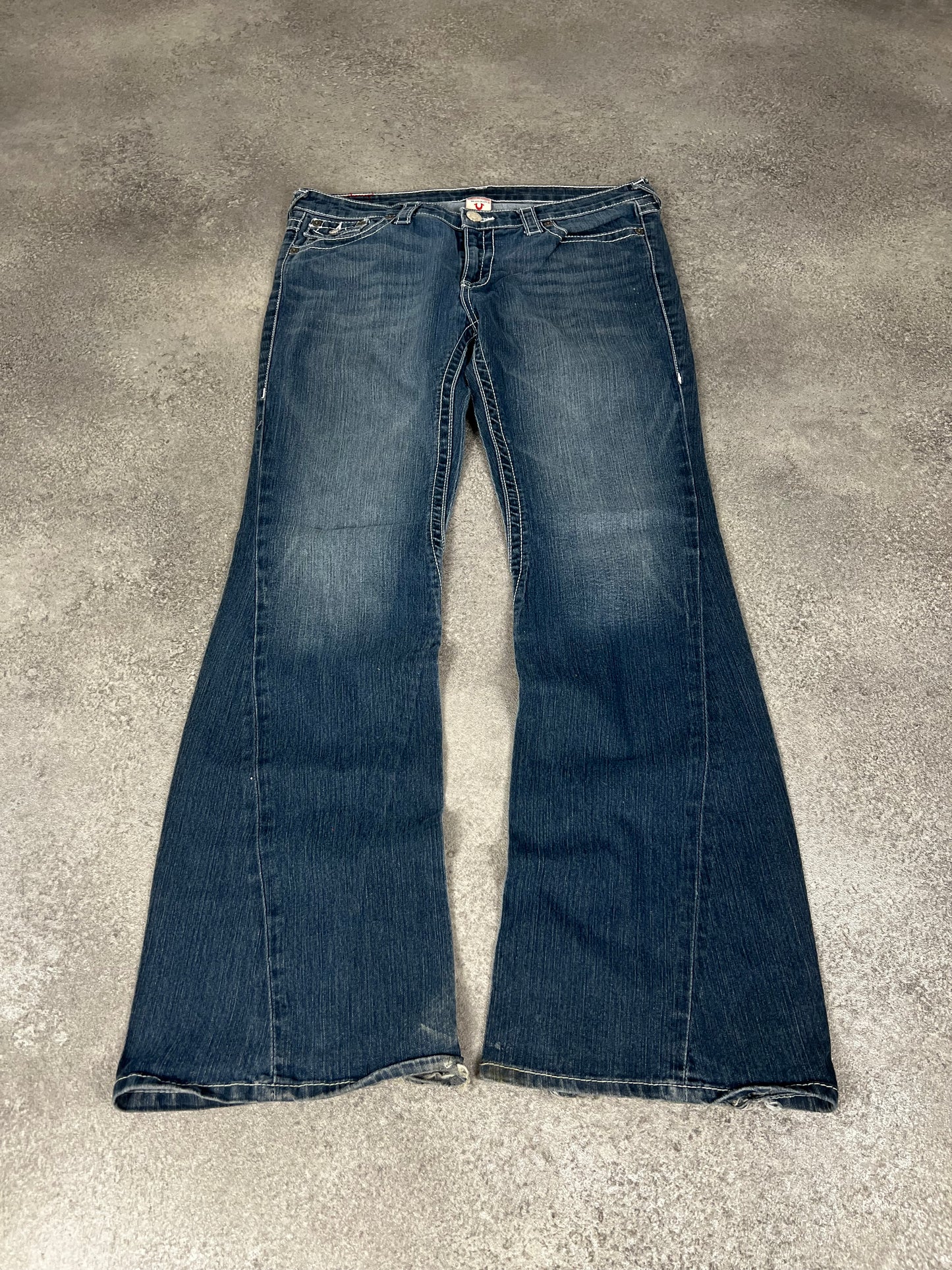 True Religion Bootcut Jeans (M)