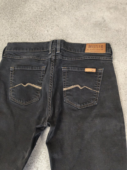 Mustang Vintage Jeans (M)